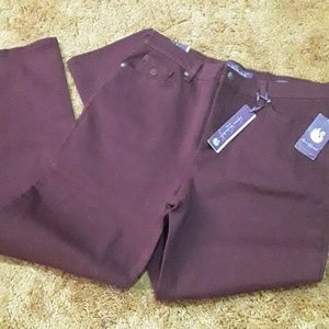 NEW JEAN 12 P AVERAGE GLORIA VANDERBILT